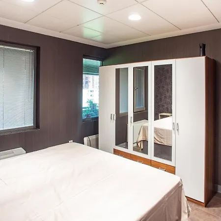 House - Delta Apartamento