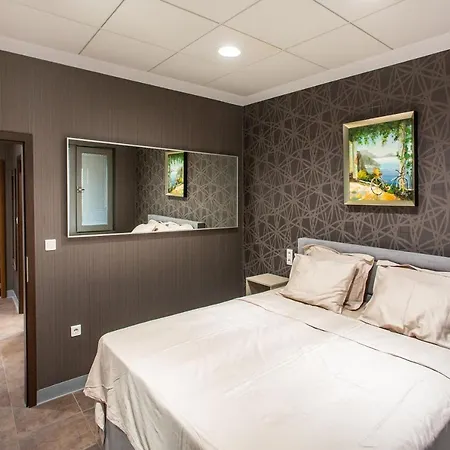 Apartamento House - Delta Sofía