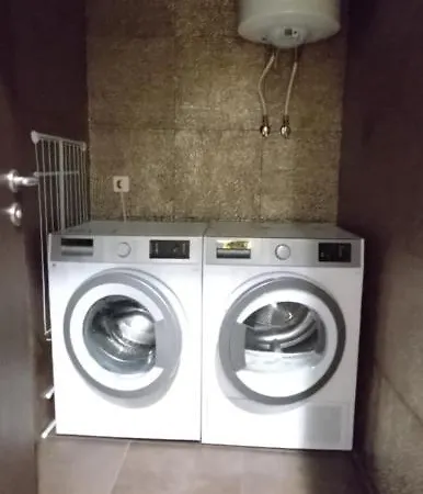House - Delta Apartment *