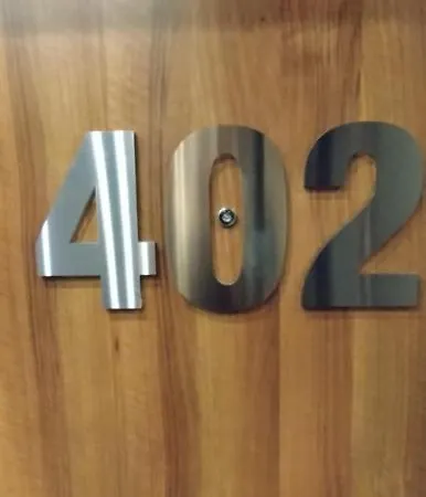 House - Delta Apartment