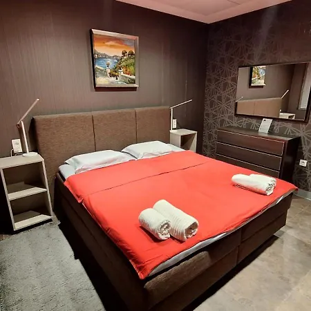 House - Delta Sofia