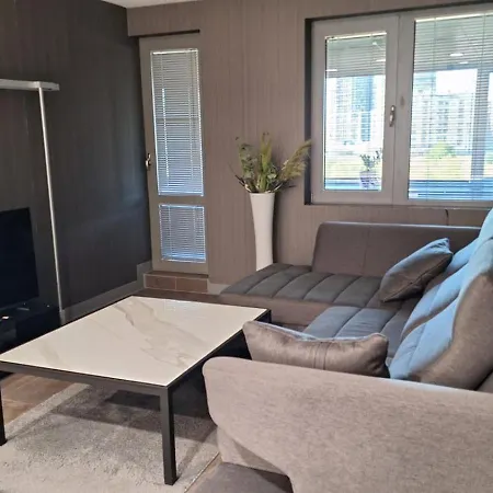House - Delta Appartement