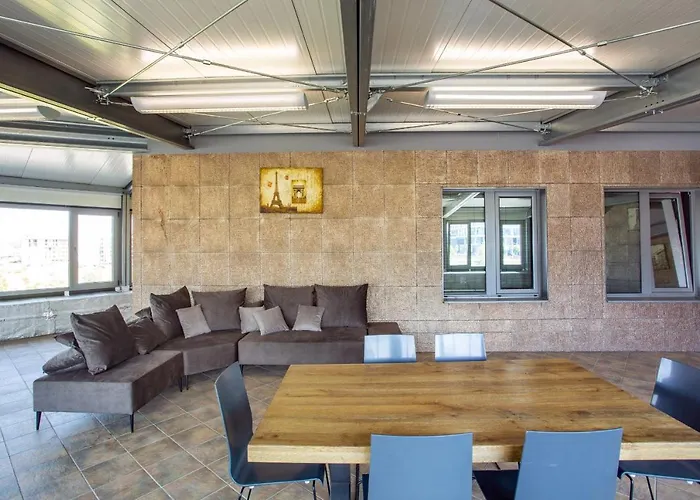 House - Delta София